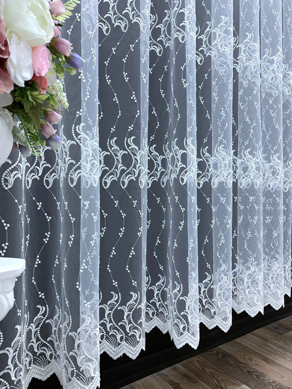 Fehér Hullám és Virág mintás Kész Függöny 300x250 cm Huzziyas Home
