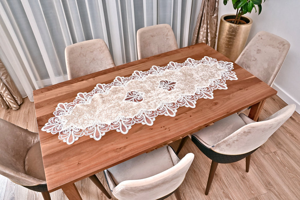 Viento bársony asztali futó bézs színű, arany csipkével 65x160 cm Star